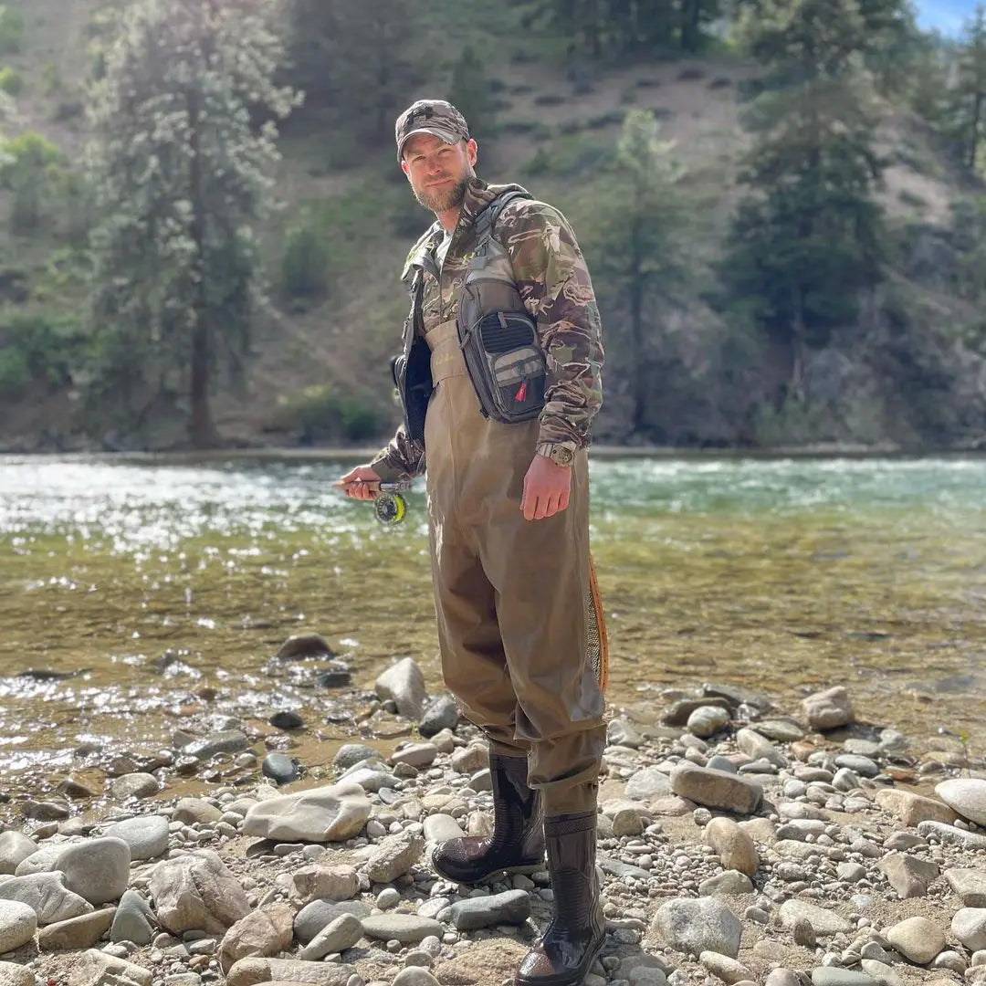 Bassdash Adjustable Fishing Vest